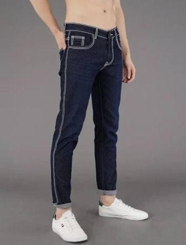 Plain Comfort Fit Men's pocket style jeans in black, Waist Size: 30 at Rs  799/piece in Delhi