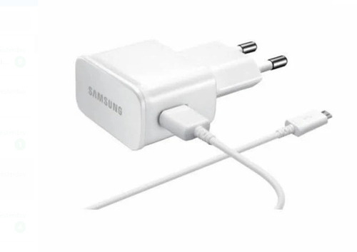 White Color Rectangular Shaped USB Connector Plastic Mobile Charger - 5V Output, Portable Design for Charging Phones, Tablets & More