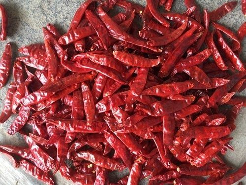 Pack Of 1 Kilogram 100% Pure And Dried Common Cultivated Red Chills Flake 