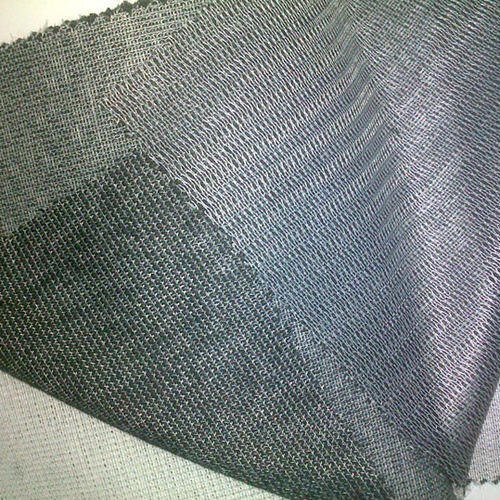 आरामदायक और हवा पार होने योग्य हल्के वज़न की त्वचा के अनुकूल काला गैर बुना हुआ इंटरलाइनिंग फ़ैब्रिक