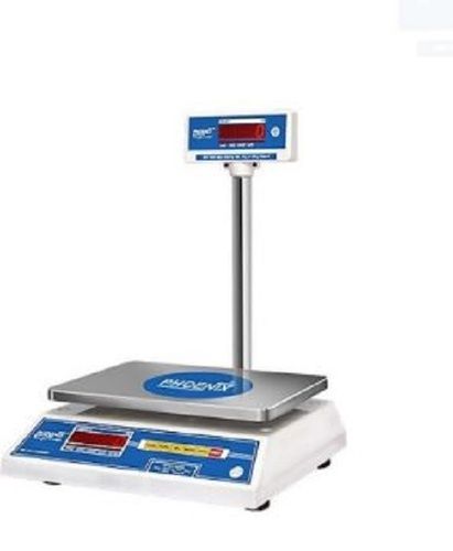 Heavy Duty Digital Stainless Steel Counter Machine Weighing Accuracy: 2 G Gm