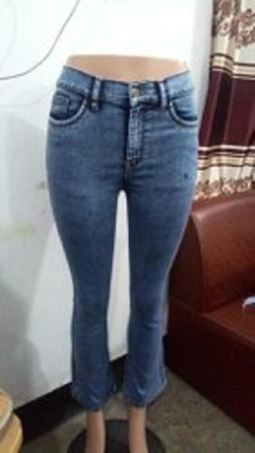 Ladies Comfortable Breathable And Stretchable Fitted Soft Blue Jeans