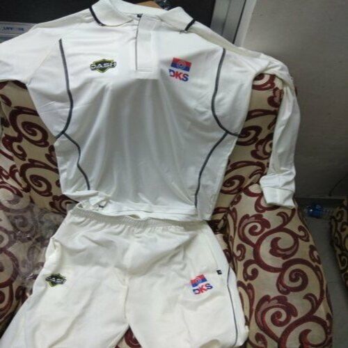 Regular Fit And Hand Wash Only 100% Polyester Cricket Jersey Age Group: Adults