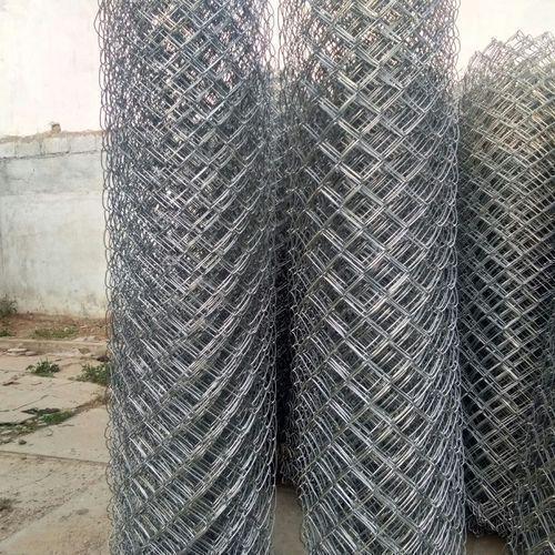 Black High Strength And Rust Resistant Durable Strong Galvanized Wire Mesh