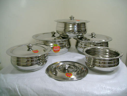 संक्षारण प्रतिरोध और स्क्रैच प्रूफ स्टेनलेस स्टील हांडी सेट ढक्कन के साथ