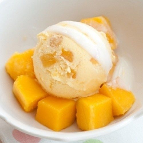 Hygienically Processed Delicious And Mouth Watering Yellow Mango Ice Cream