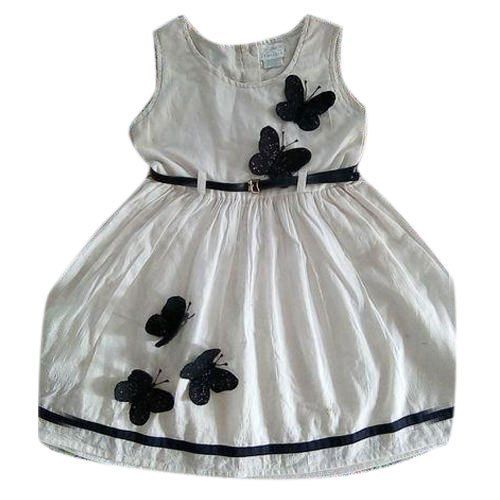 Breathable And Stylish Designer Wear White And Black Regular Wear Kids Cotton Frock  Age Group: 3-4Years