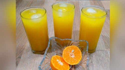 Good In Taste Zero Added Sugar Low Calories Natural Vitamins And Refreshing Fresh Orange Juice Packaging: Bottle