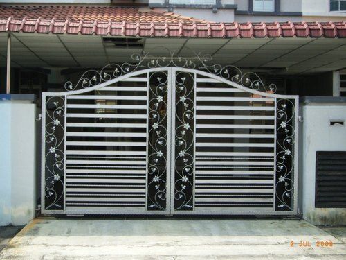 Aluminum Alloy Powder Coated Designer Swing Stainless Steel Gate