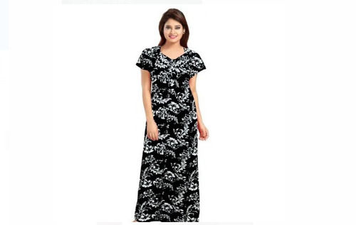 Black And White Printed Half Sleeves Round Neck Night Wear Ladies Cotton Nighty Size: Extra Large