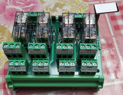 Green 12/24 Volt Dc 4 Channel 2 Co Relay Card