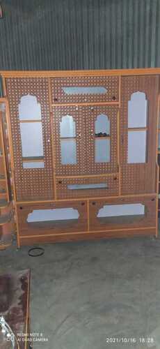 Indian Style Home Steel Almirah, Hard Structure And Non Breakable, Red Brown Color