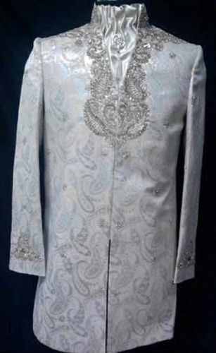 White Mens Iw-237 Party Wear Regular Fit Long Sleeves Indo-Western Designer Suit