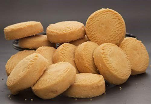 Hygienic Prepared Round Delicious And Tasty Crispy Shrewsbury Biscuits 