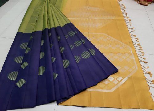 Ladies Fashionable And Stylish Multicolor Kancheepuram Cotton Silk Saree