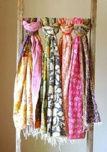 Multi Color Ladies Skin-Friendly Light Weighted Breathable Printed Winter Handmade Scarves