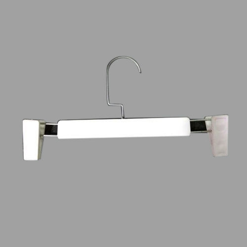 Various Colors Are Available Steel Body Fancy Clip Hanger For Garment With High Weight Bearing Capacity