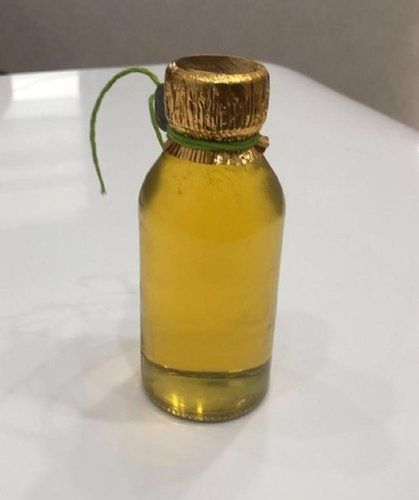 1 Liter Bottles Yellow Easy To Use Environmental Friendly Lubricant Base Oil Application: For Food Machinery