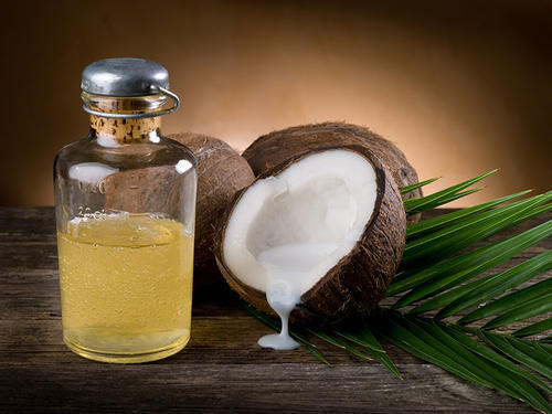 Healthy Vitamin And Mineral Hygienically Packed Fresh Coconut Oil