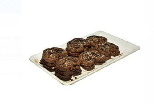 Sweet And Delicious Heart Shaped Food Grade Baked Brown Chocolate Cookies