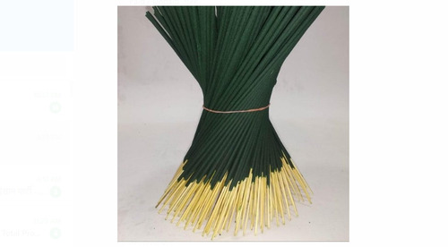 Aromatic Sandalwood Incense Sticks - 1kg Weight 9 Inches Length Black Color | 20 Minutes Burning Time Pest Control Round Shape Smooth Surface