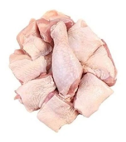 Pink Frozen Curry Cut With Skin Type Broiler Chicken With 500 Gram Plastic Bag Packaging  Admixture (%): 2%