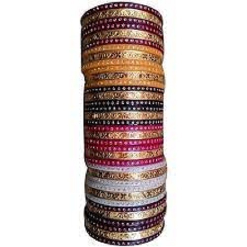 फैशन महिलाओं के लिए त्वचा के अनुकूल पार्टी वियर सुंदर और रोज़ गोल्ड ऐक्रेलिक स्टोन चूड़ियां