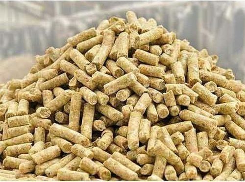 Golden Natural Healthy Fatty Acids 12% Protein & 11.5% Moisture Dried Cattle Feeds