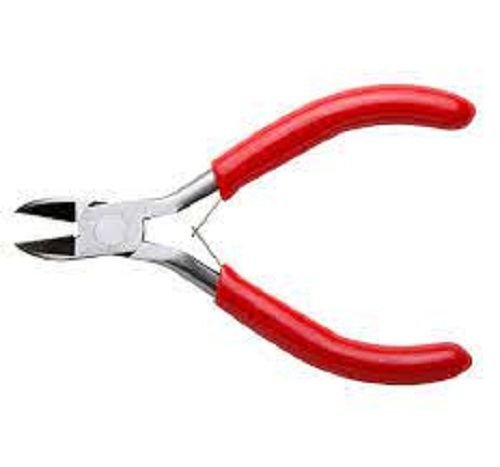 Red Color And Wire Cutter Capacity: 3 Kiloliter/Day