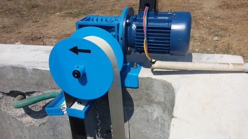 Low Maintenance Oil Skimmer with High Performance
