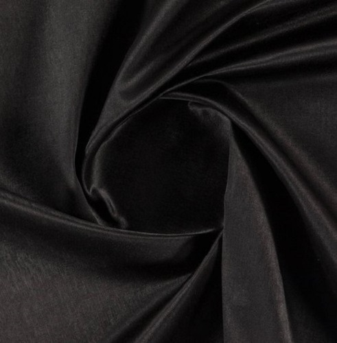 स्किन फ्रेंडली लाइटवेट स्मूथ सॉफ्ट एंड टियर रेसिस्टेंस ब्लैक प्लेन पॉलिएस्टर फ़ैब्रिक