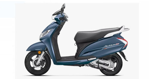 Blue Colour 10 Litres Fuel Tank Capacity With Disc Brake Honda Activa Scooter 