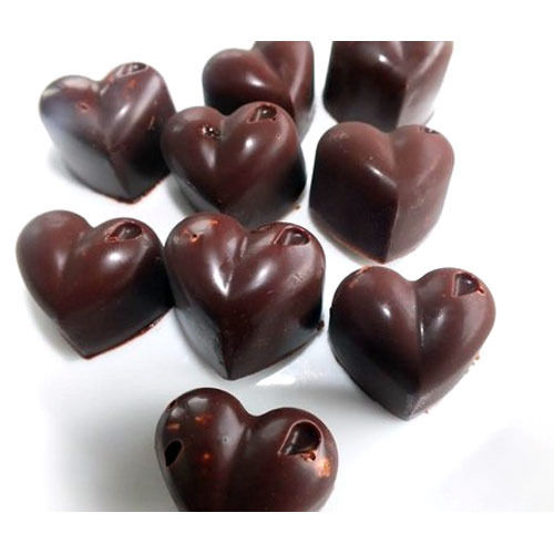 Heart Shaped Yummy Delicious Taste Healthy High In Fiber Hygienically Prepared Chocolate