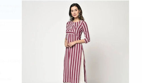 Ladies Casual Round Neck Quarter Sleeves Cotton Striped Kurtis