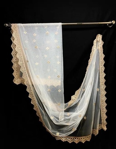 वज़न में हल्का एम्ब्रॉयडरी किया हुआ सफ़ेद एलिगेंट डिज़ाइनर और स्टाइलिश नेट दुपट्टा A+