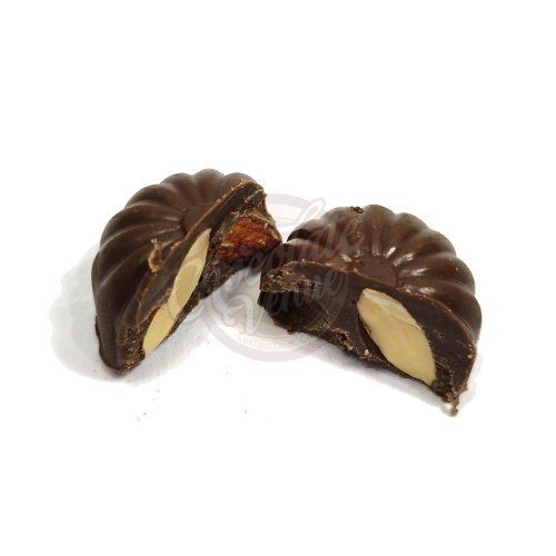 Round Shape Sweet Taste Delicious Brown Almond Chocolate