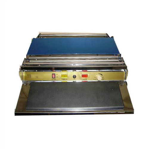 Tray Wrapping Machine With Mild Steel Materials and Dimension 610x570x120 mm