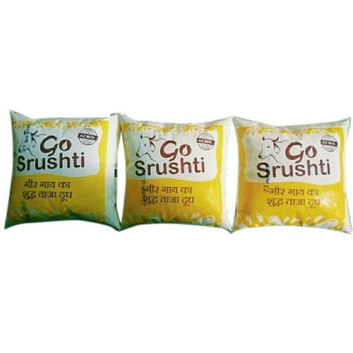 Organic GoSrushti Natural Cow Milk, Packaging Type: Packet, Shelf Life: 7 Days