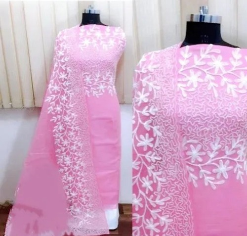 पिंक (गुलाबी) डिज़ाइनर और एम्ब्रॉयडरी कॉटन अनस्टिच्ड लेडीज़ सूट