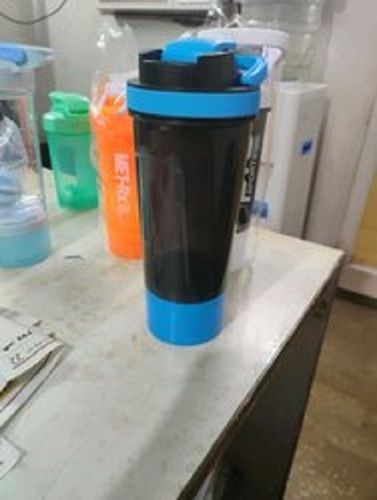 Various Colors Are Available 200 Ml Gym Plastic Shaker Bottle With Anti Leakage Properties