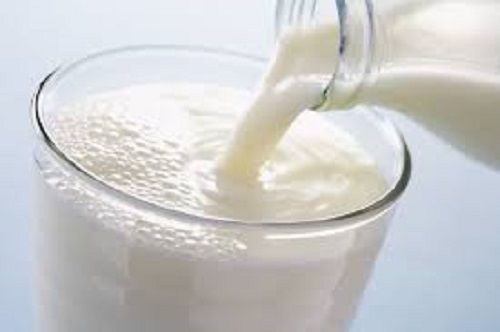 Natural Fresh White Cow Milk