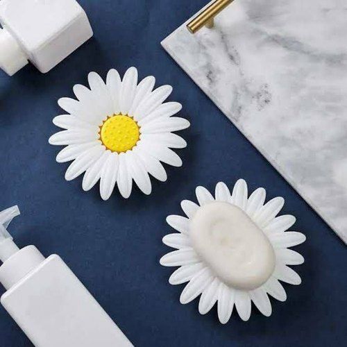 Light Weight, Attractive and Durable White Color Floral Design Plastic Soap Dish