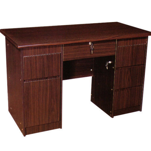 Premium Quality Machine Cutting Polished Durable Solid Wooden Study Table