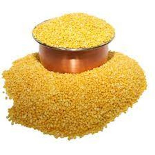 Glossy Lamination 100% Pure Indian Originated Round Shaped Yellow Moong Dal, Sack Packaging