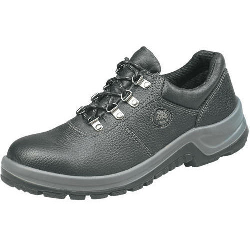 Premium Grade Best New Model Designing Highly Protective Black Shoes Moisture (%): Nil