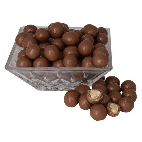 Round Hazelnut Chocolate Round Hazelnut Chocolate Round Hazelnut Chocolate