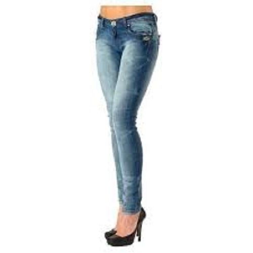 Slim Stretchable And Breathable Ladies Designer Blue Denim Jeans