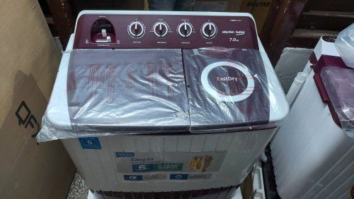 Tata Voltas 7kg semiautomatic washing machine