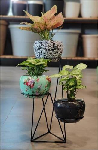 Decorative Black Steel Indoor 3 Tier Plant Stand For Home, Hotel