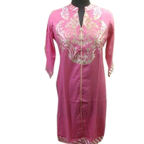 Ladies Comfortable Elegant Designed Trendy Cotton Printed Pink Kurti